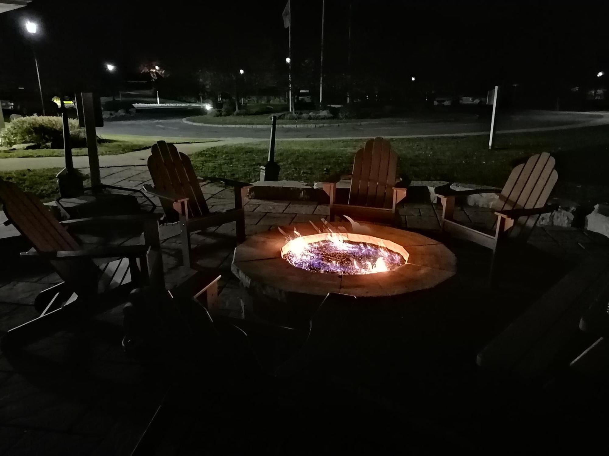 Margarita Vacation Getaway Apartment Oro-Medonte Exterior photo